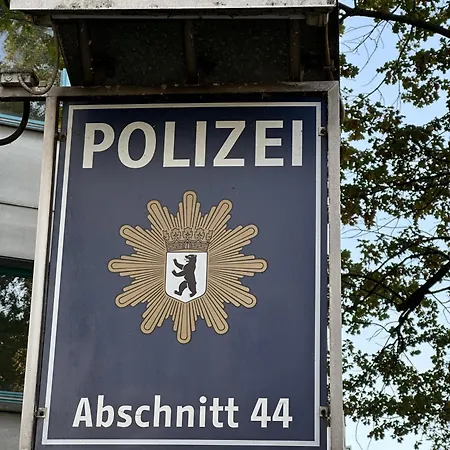 IDEAL - zur Stadterkundung zu Zweit Berlin Exterior foto